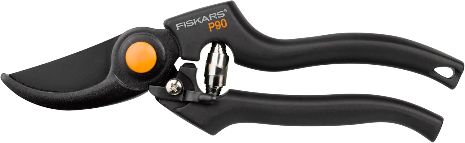 Fiskars P90