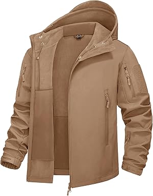  Gefütterte Herren Softshel Outdoorjacke. Mit Kapuze und  leichtem Innenfleece